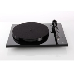 Rega Planar 1 黑膠唱盤 (黑色)